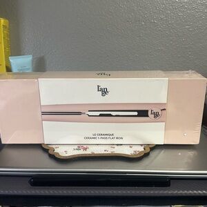 Lange Pink Ceramic Flat Iron SEALED NEW IN BOX
